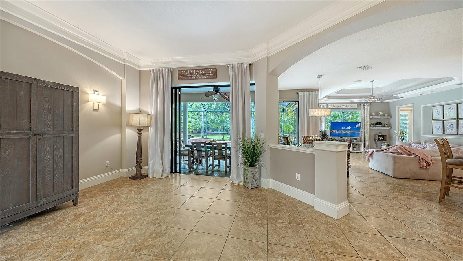 Image 9 of 47 For 15005 Bowfin Terrace