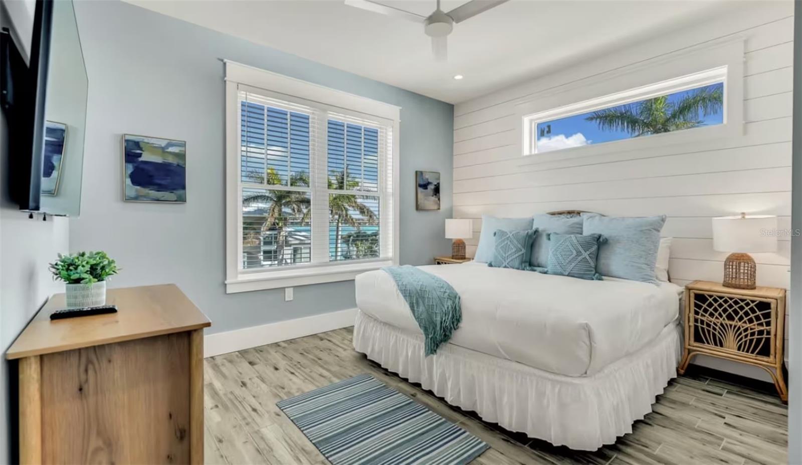 Image 17 of 41 For 2210 Avenue A