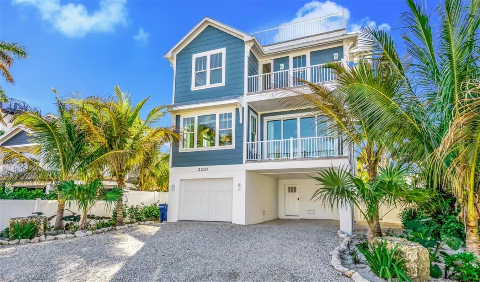 Image 3 of 41 For 2210 Avenue A