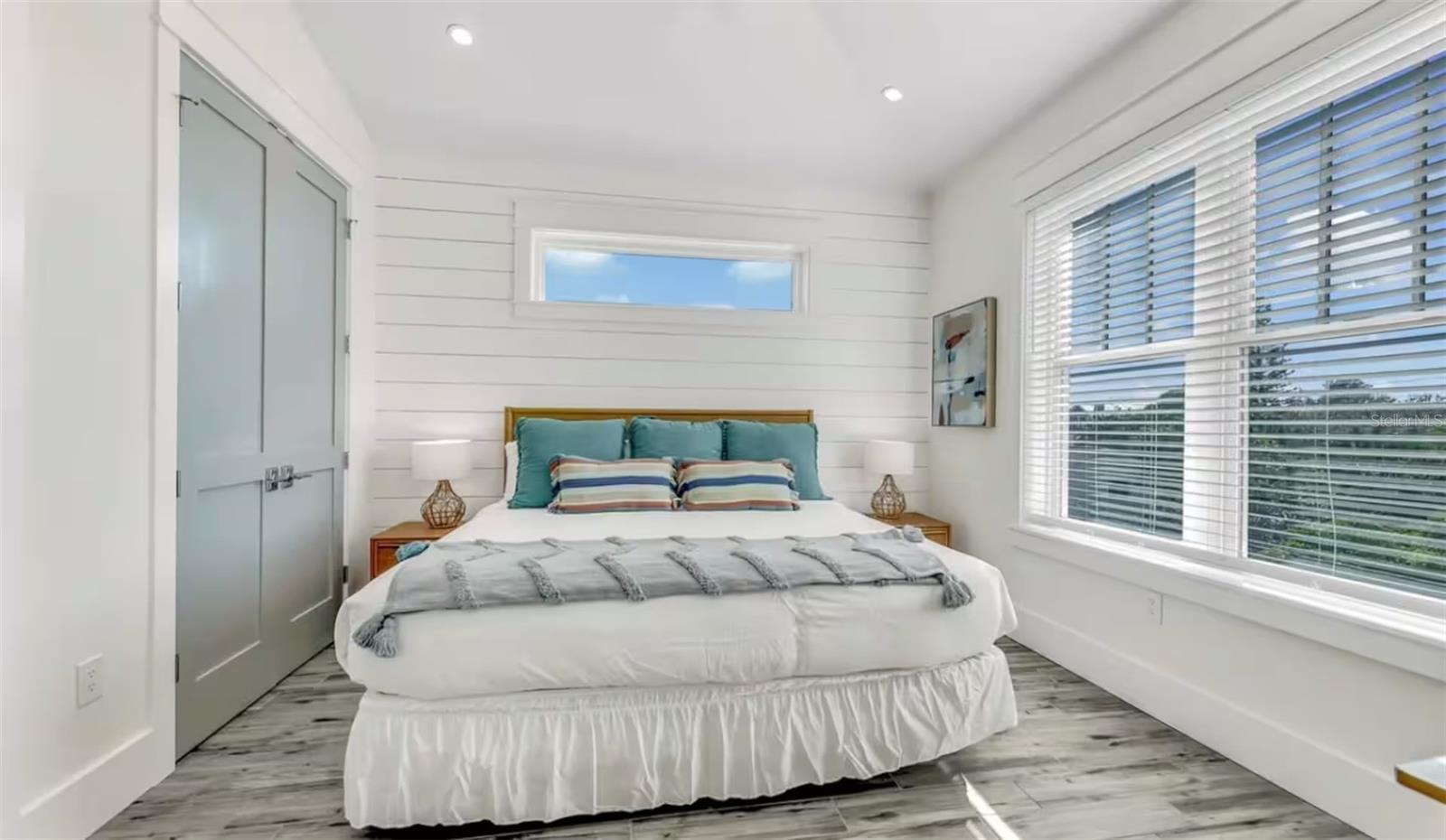 Image 37 of 41 For 2210 Avenue A