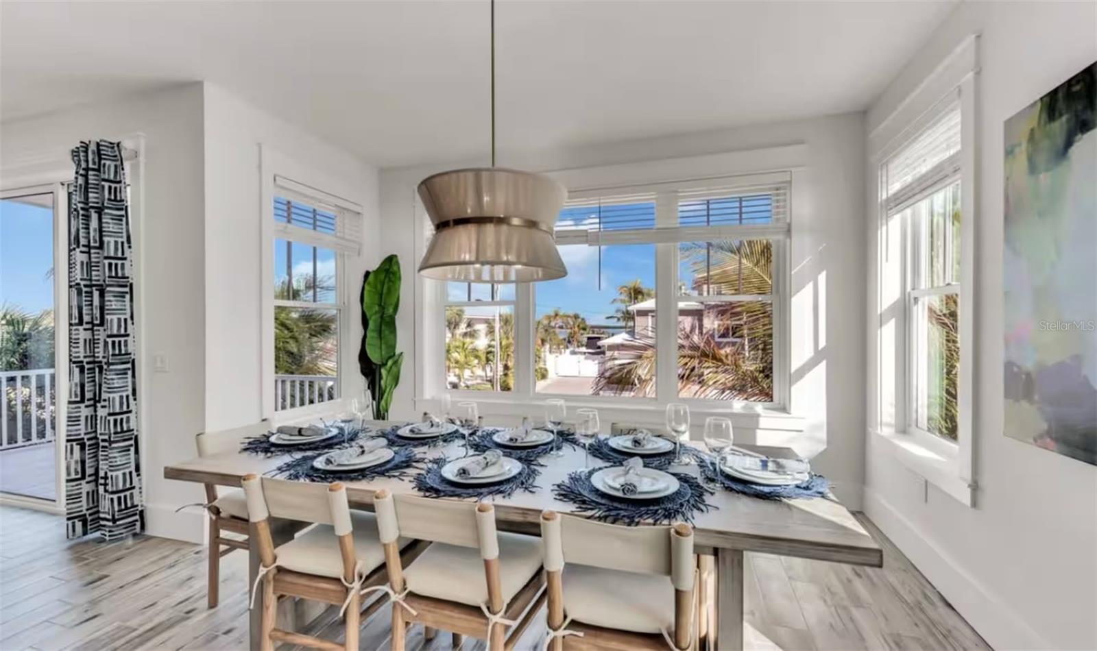 Image 9 of 41 For 2210 Avenue A