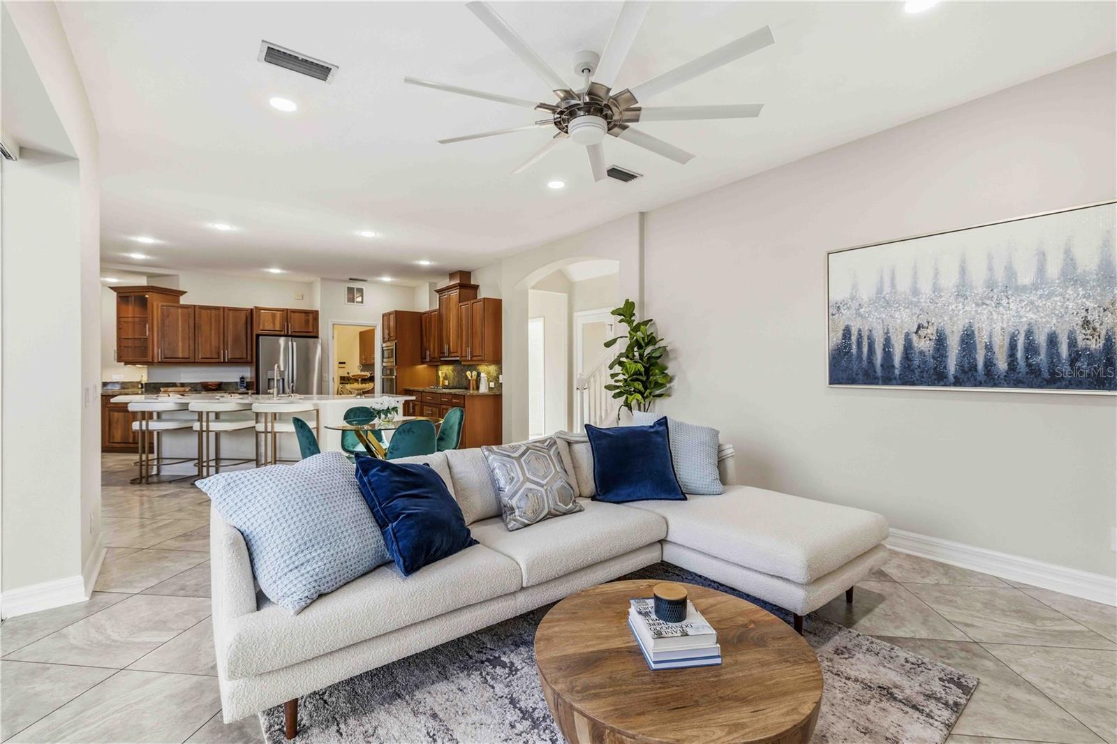 Image 16 of 46 For 8335 Barton Farms Boulevard