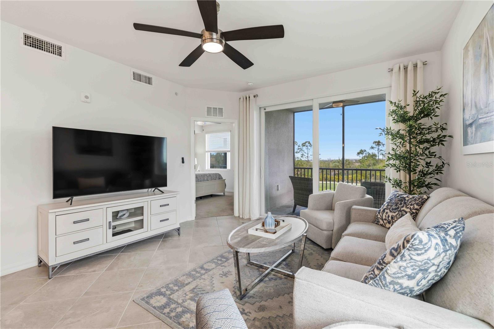 Image 10 of 70 For 12240 Wellen Golf Street 208