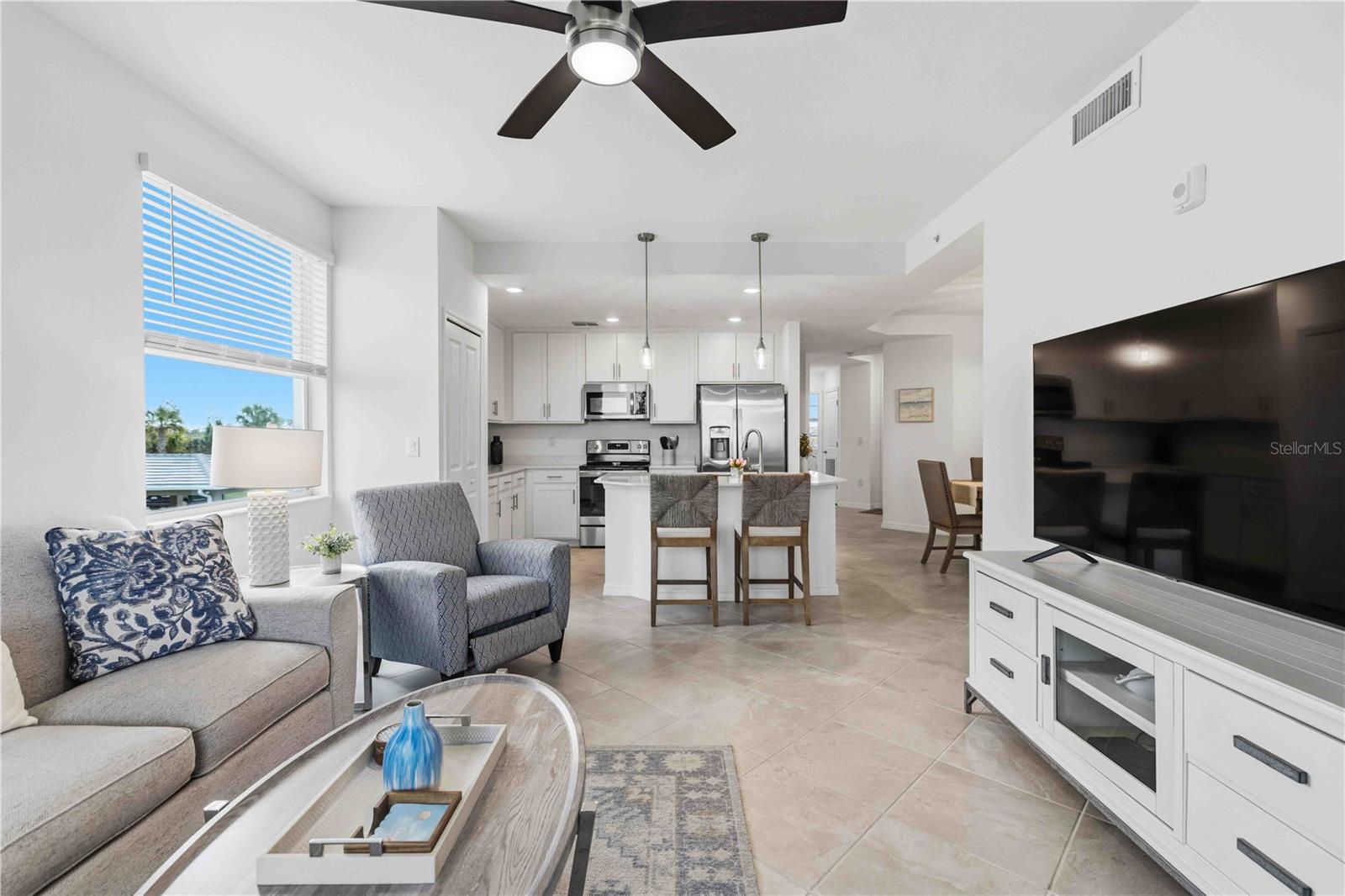 Image 12 of 70 For 12240 Wellen Golf Street 208