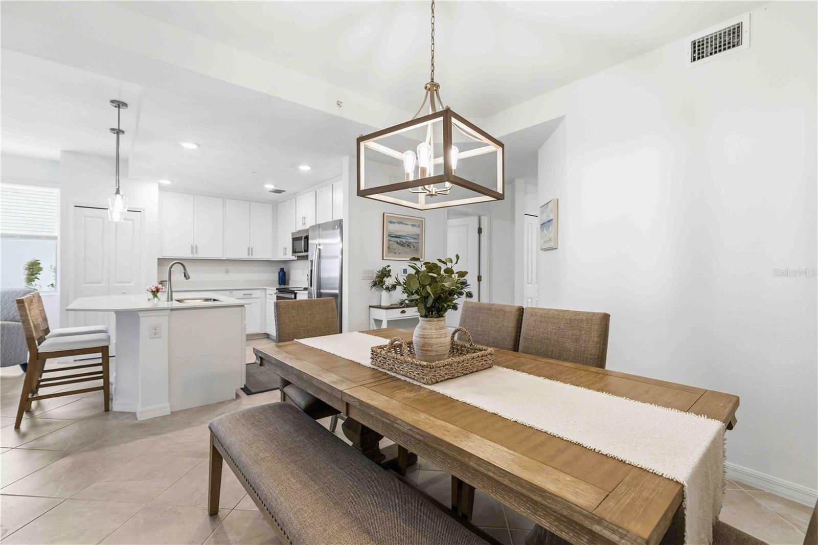 Image 16 of 70 For 12240 Wellen Golf Street 208