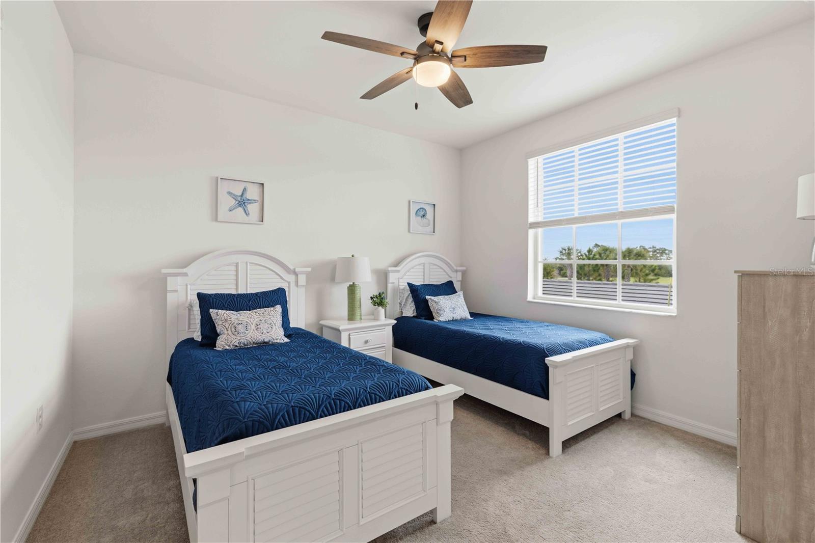 Image 33 of 70 For 12240 Wellen Golf Street 208