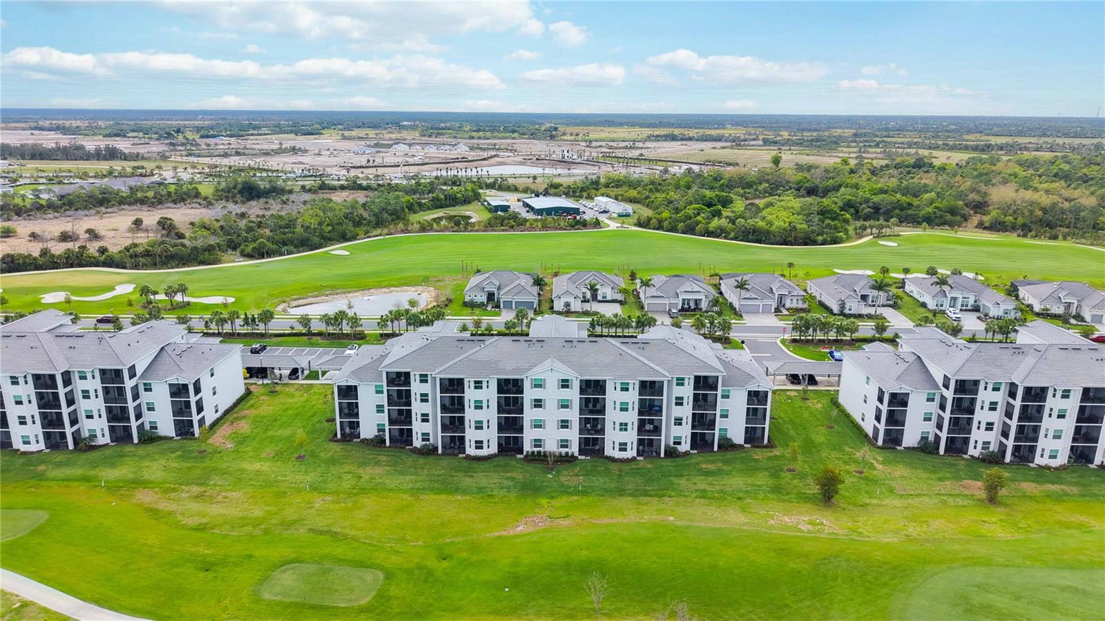 Image 47 of 70 For 12240 Wellen Golf Street 208