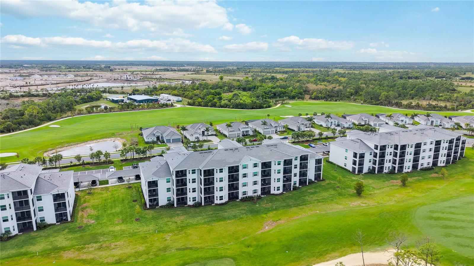 Image 48 of 70 For 12240 Wellen Golf Street 208