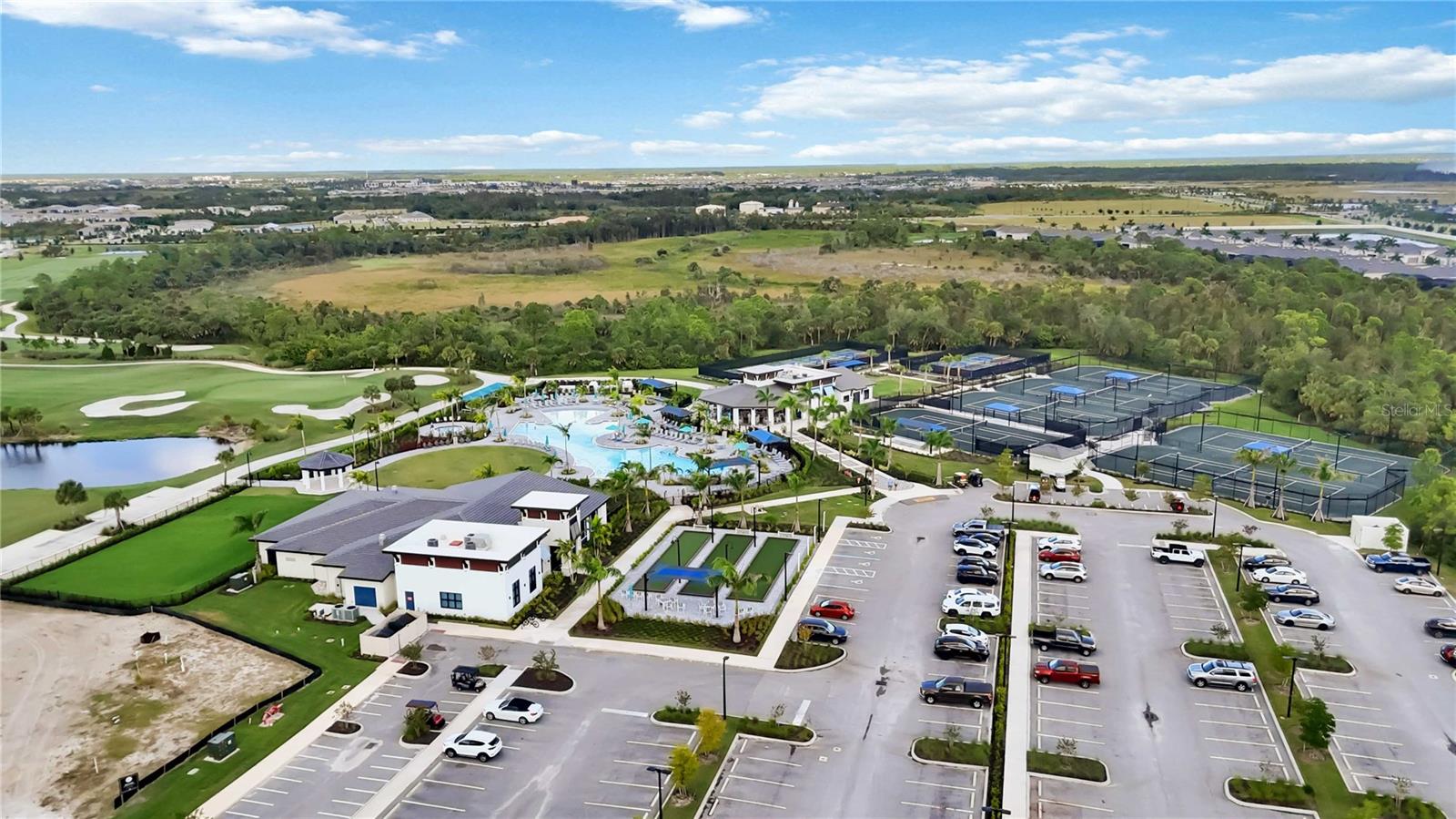 Image 60 of 70 For 12240 Wellen Golf Street 208