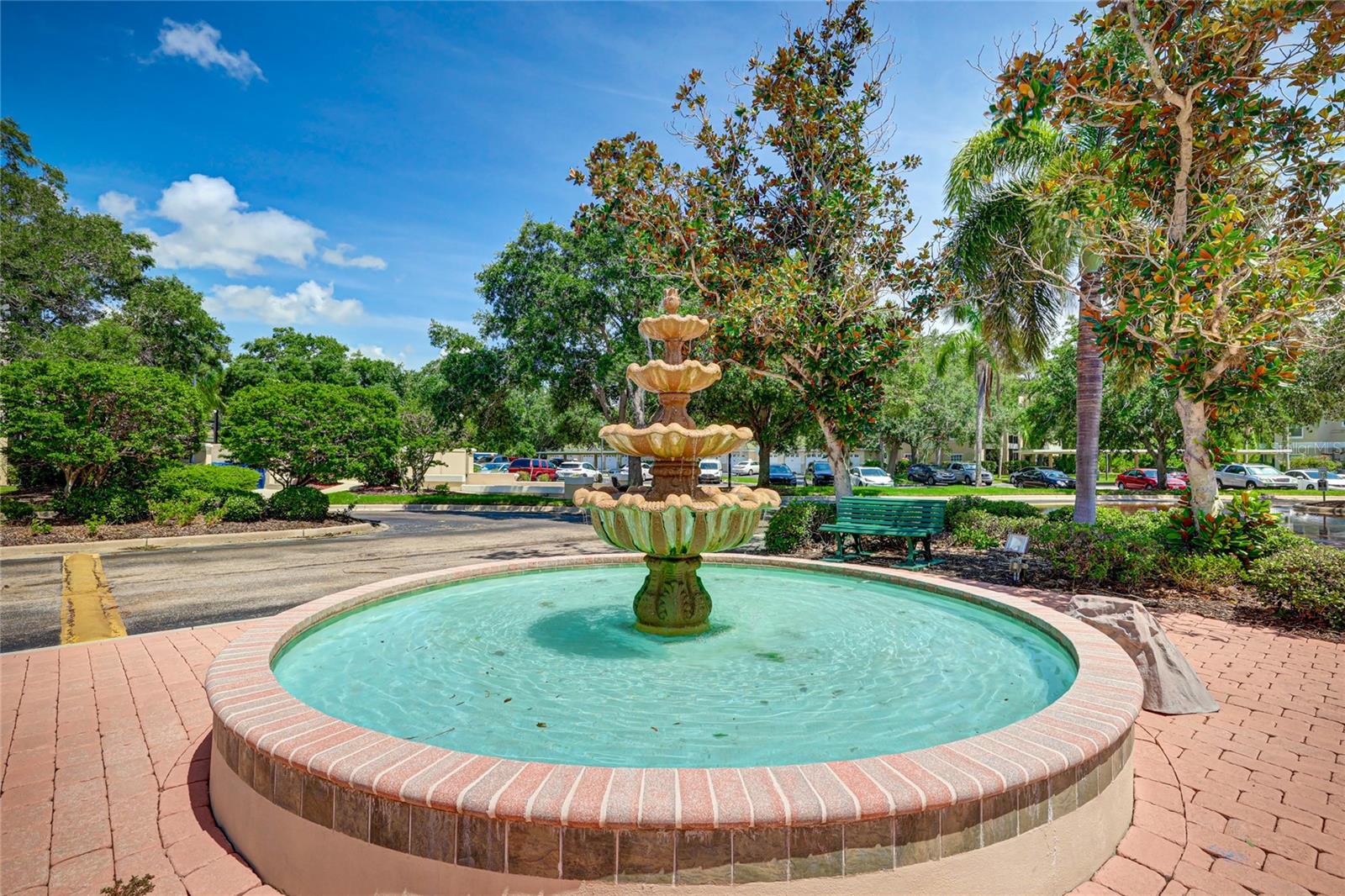 Image 29 of 45 For 5160 Northridge Road 301