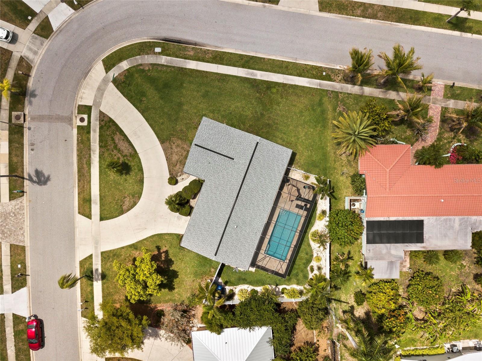 Image 17 of 19 For 6836 Roxbury Drive