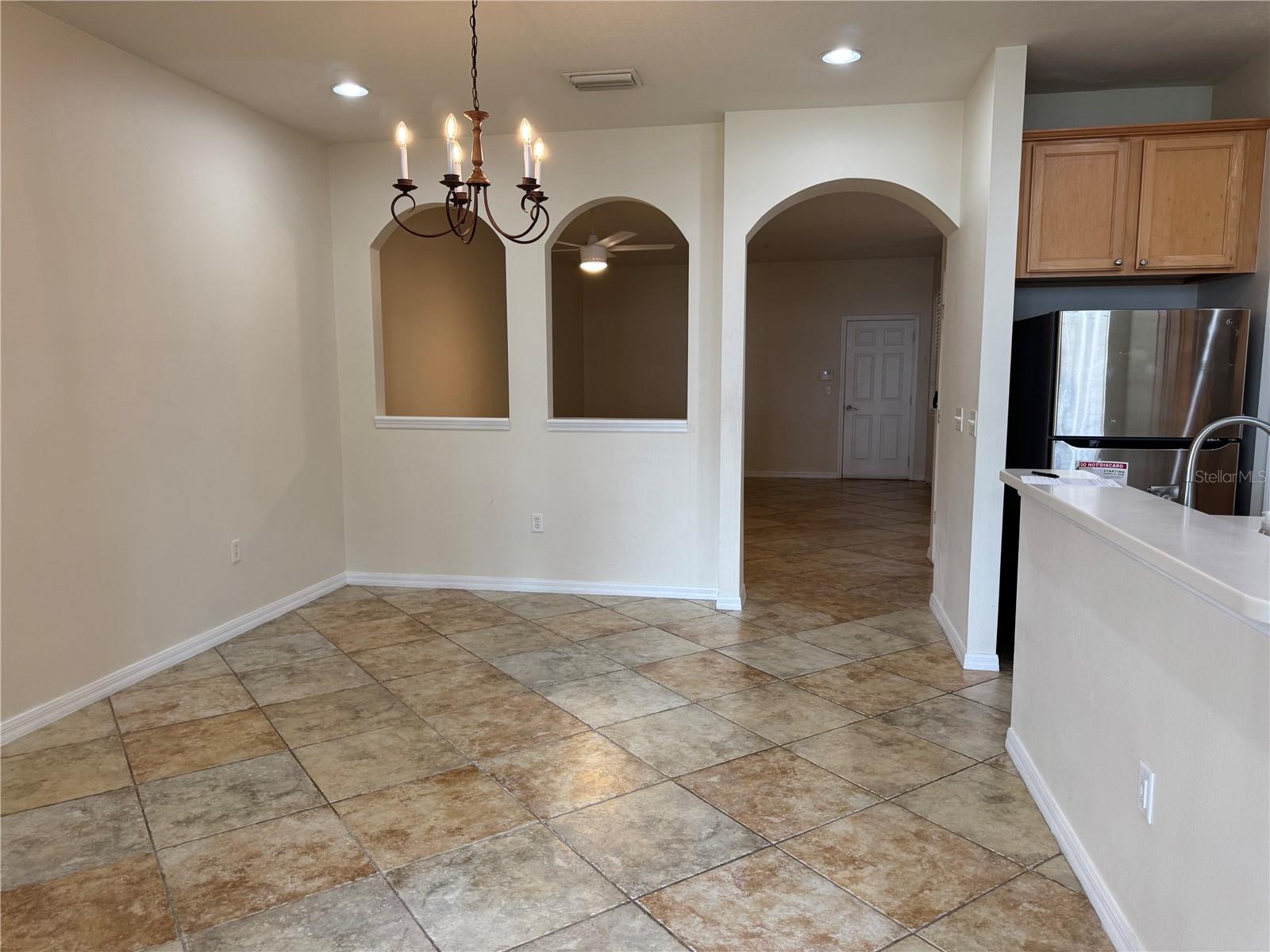 Image 6 of 22 For 4309 Via Piedra Circle 6-103