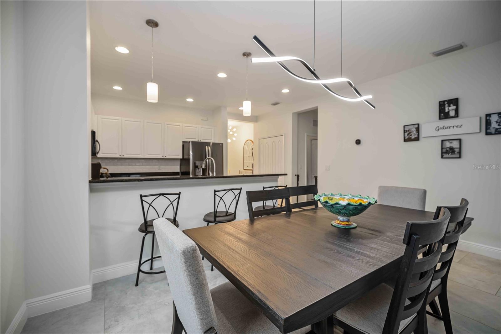 Image 18 of 54 For 12146 Longview Lake Circle