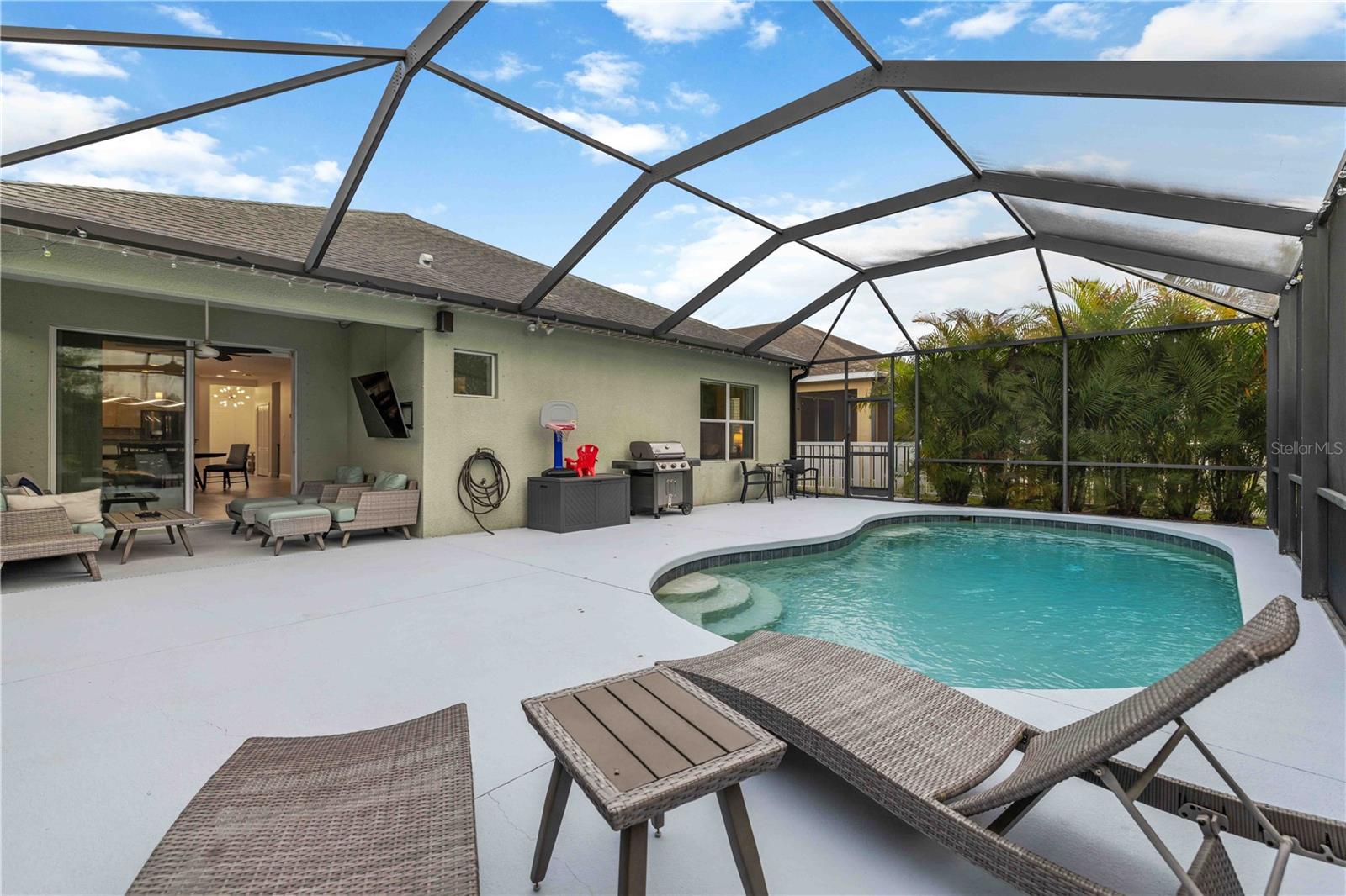 Image 44 of 54 For 12146 Longview Lake Circle