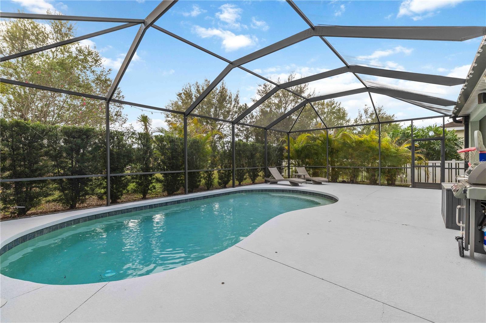 Image 45 of 54 For 12146 Longview Lake Circle