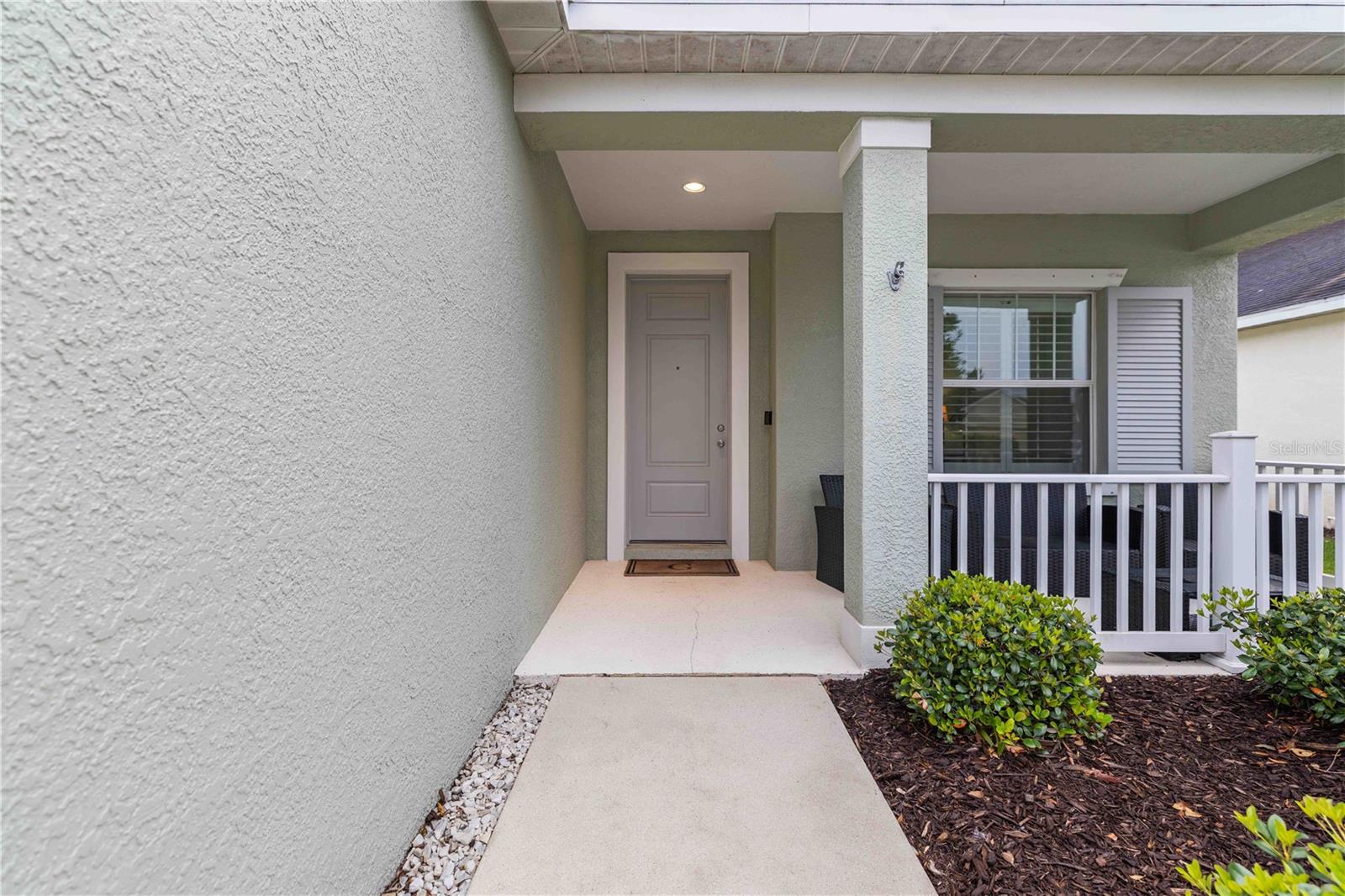 Image 5 of 54 For 12146 Longview Lake Circle