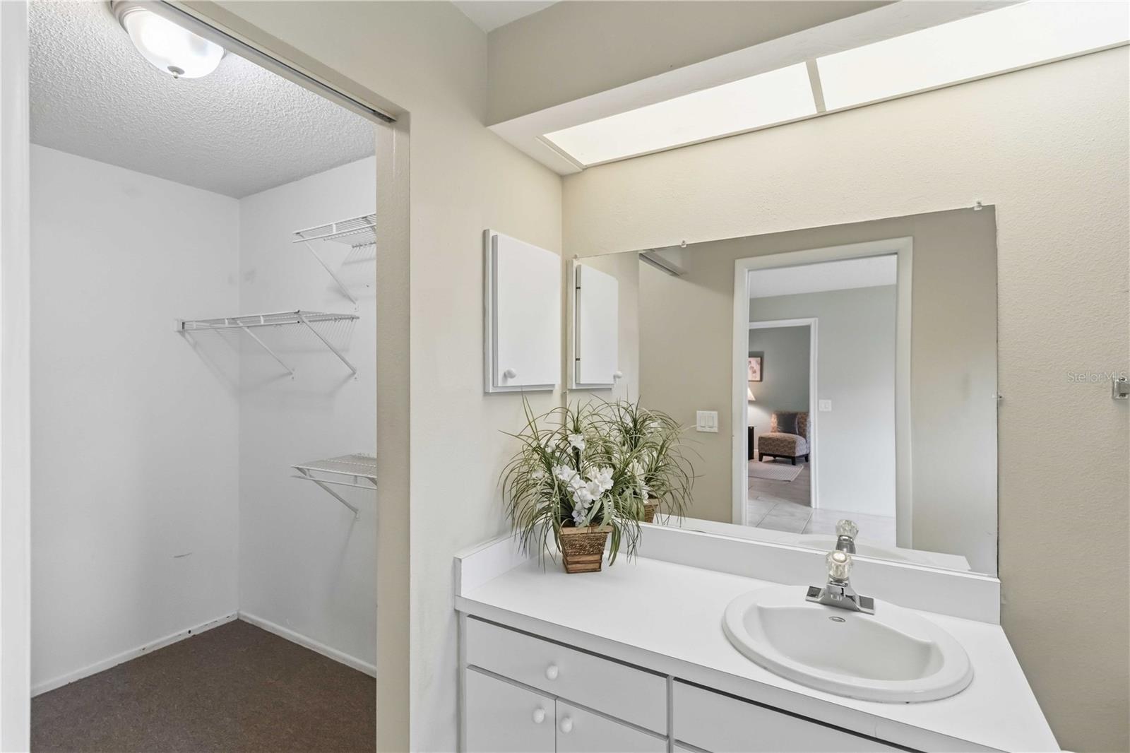 Image 16 of 29 For 1878 Joyce Street