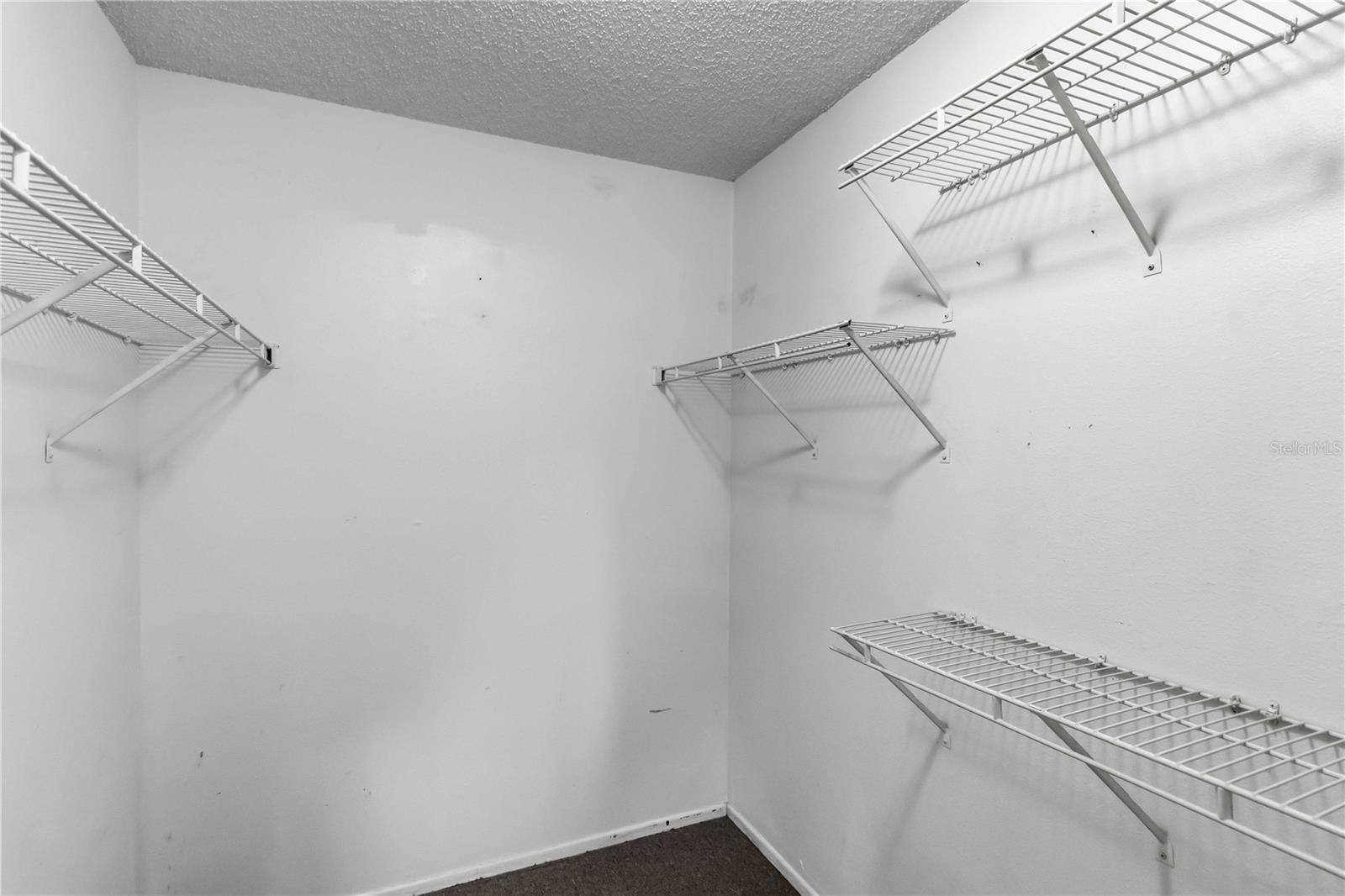 Image 17 of 29 For 1878 Joyce Street