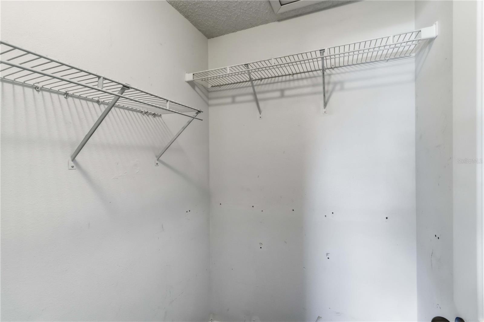 Image 21 of 29 For 1878 Joyce Street