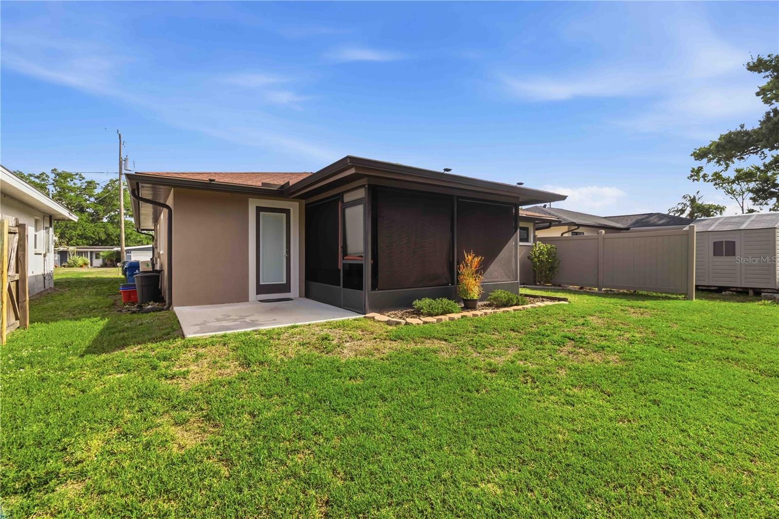 Image 28 of 29 For 1878 Joyce Street