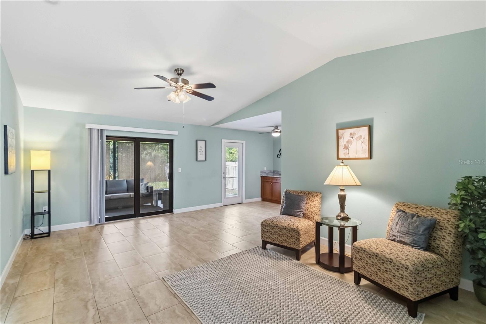 Image 4 of 29 For 1878 Joyce Street