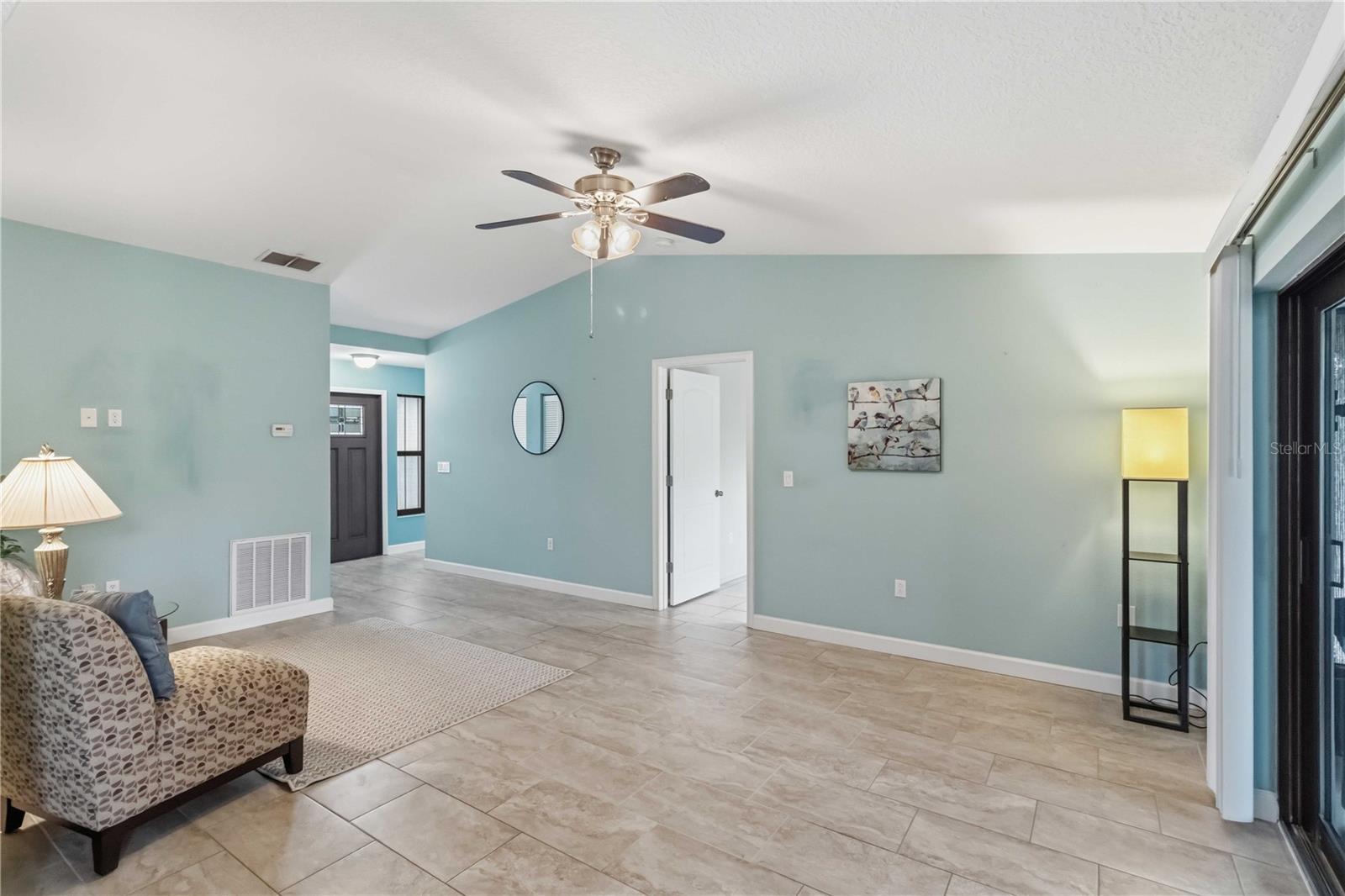 Image 7 of 29 For 1878 Joyce Street