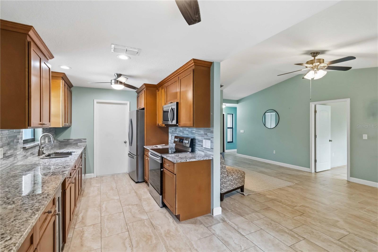 Image 8 of 29 For 1878 Joyce Street