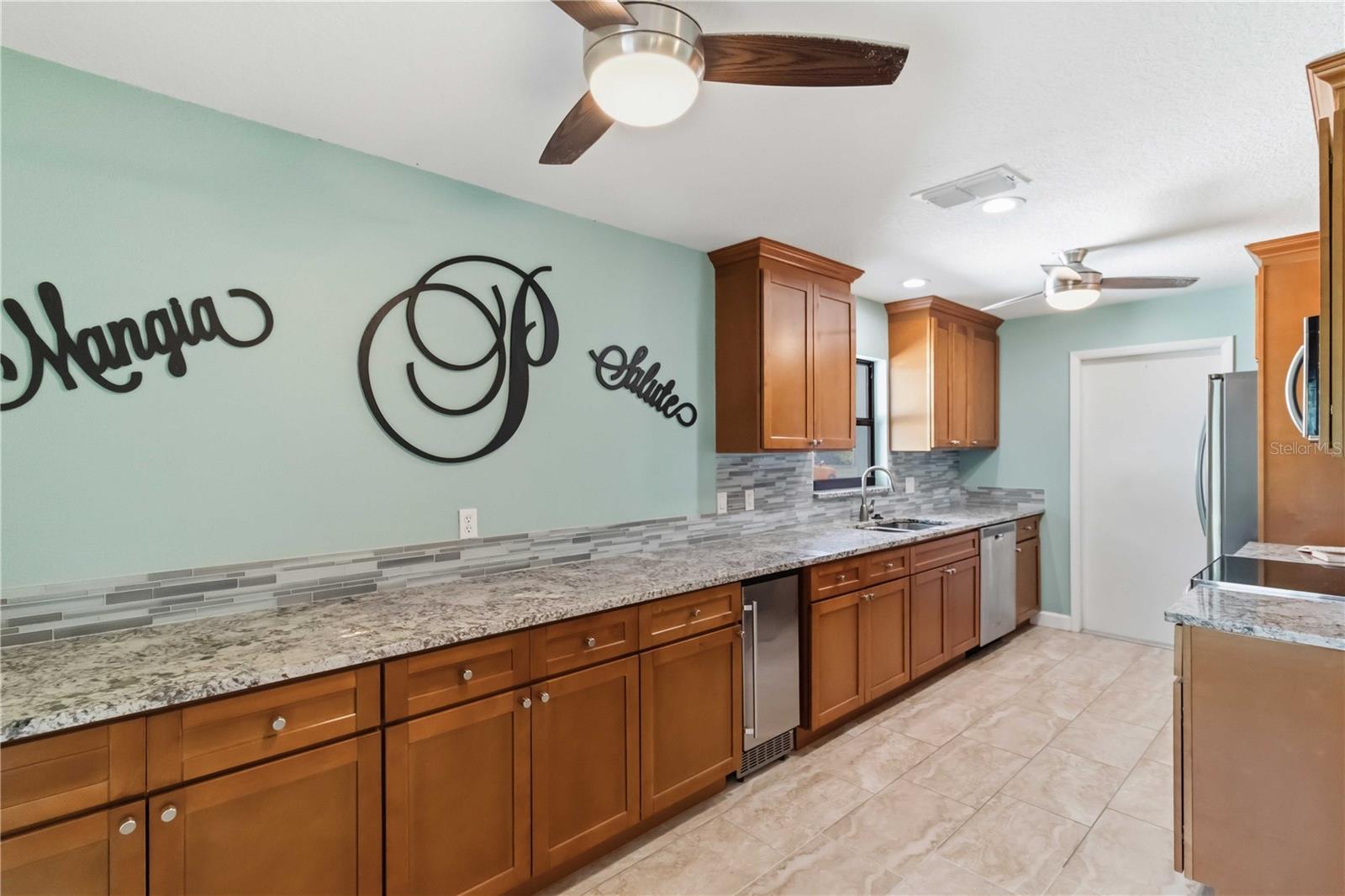 Image 9 of 29 For 1878 Joyce Street