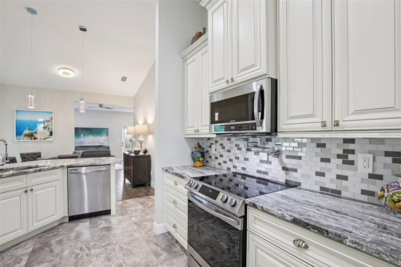 Image 5 of 33 For 4004 Kimball Road