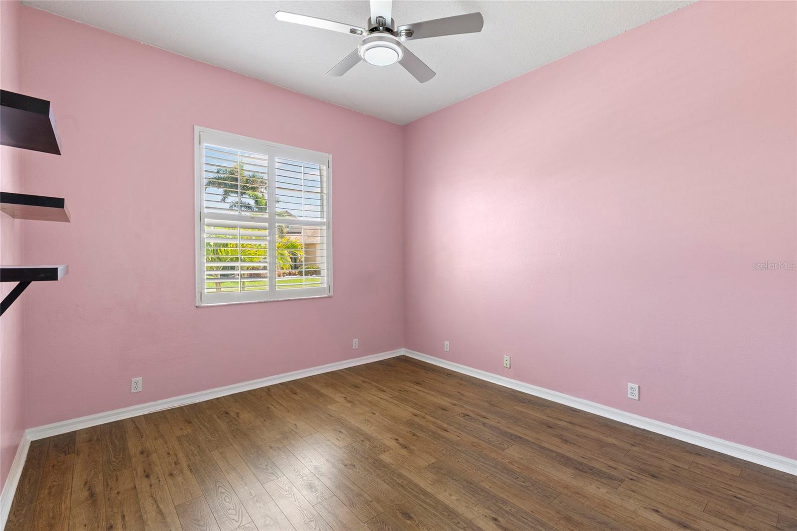 Image 16 of 27 For 4427 Shark Drive