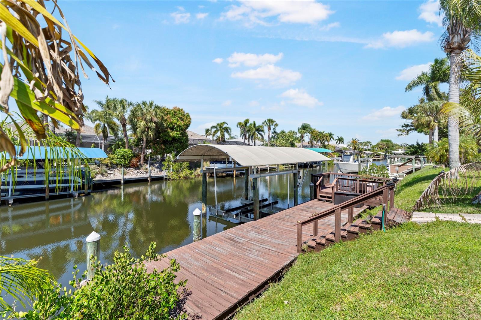 Image 21 of 27 For 4427 Shark Drive