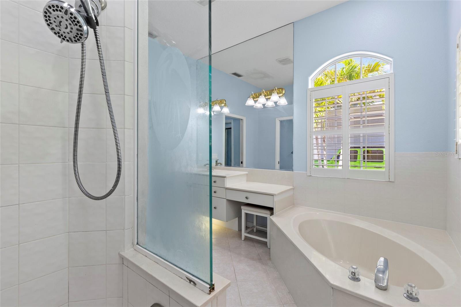 Image 8 of 27 For 4427 Shark Drive