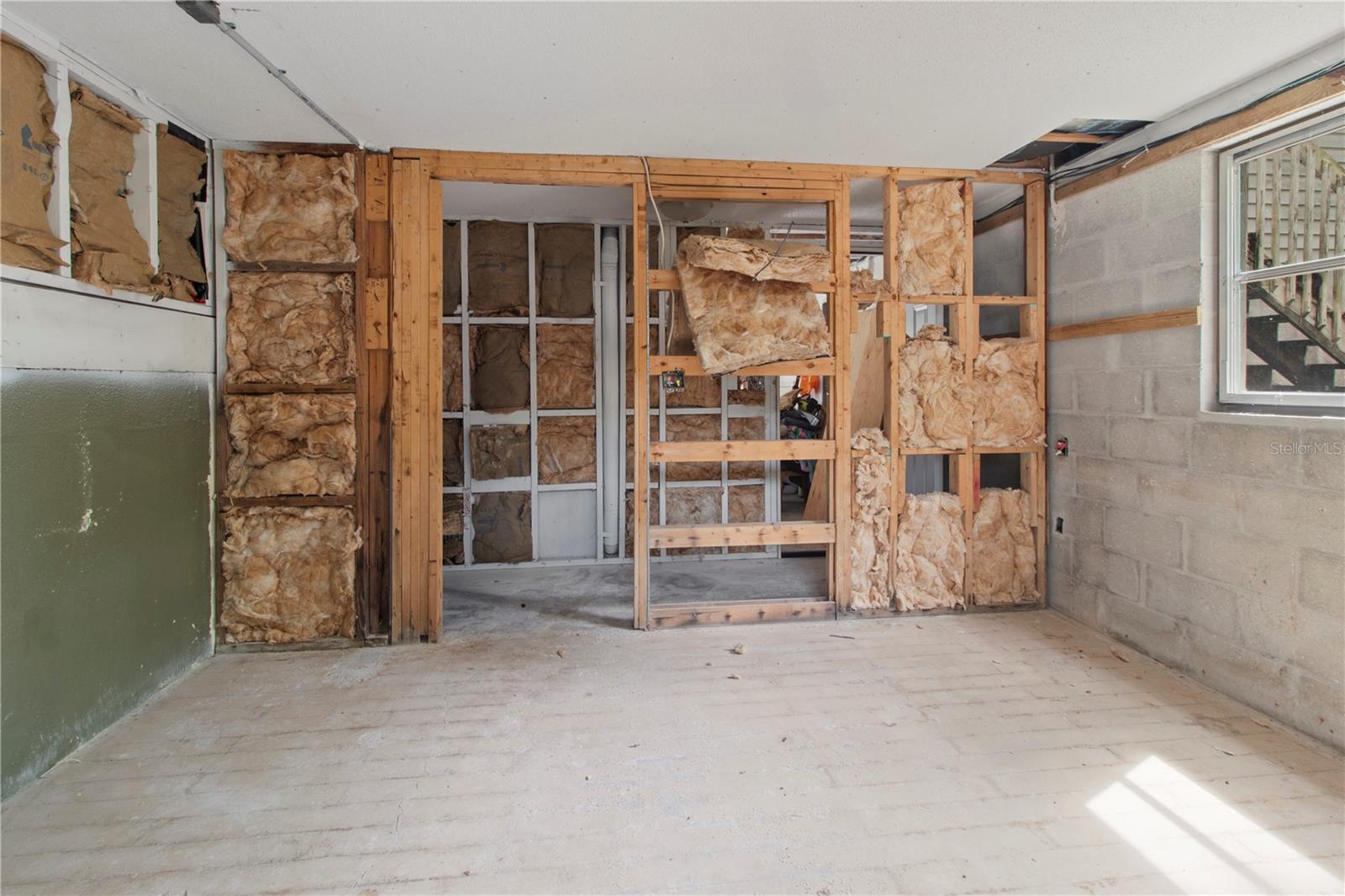 Image 35 of 59 For 1143 Meyers Road