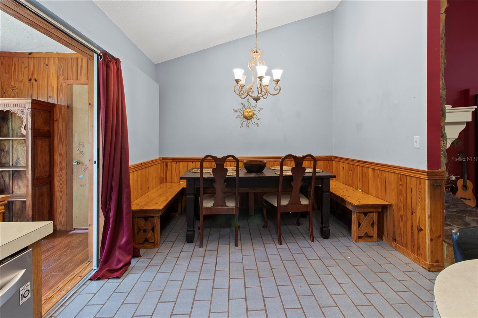 Image 9 of 59 For 1143 Meyers Road