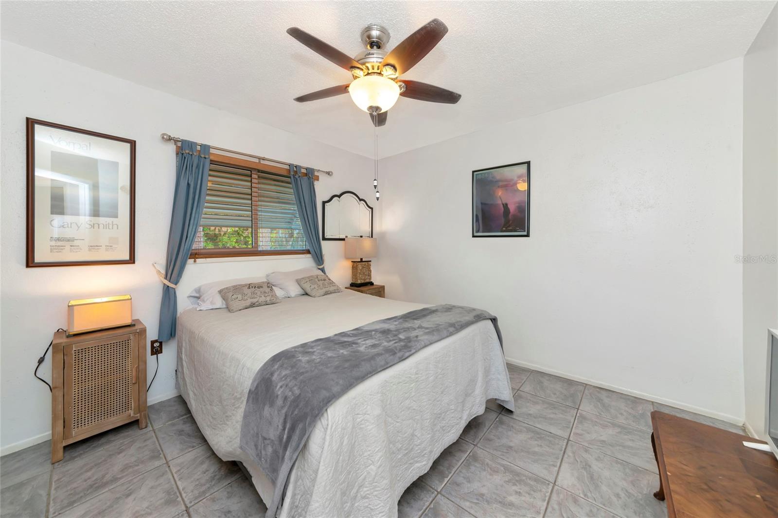 Image 13 of 59 For 2631 Fiesta Drive