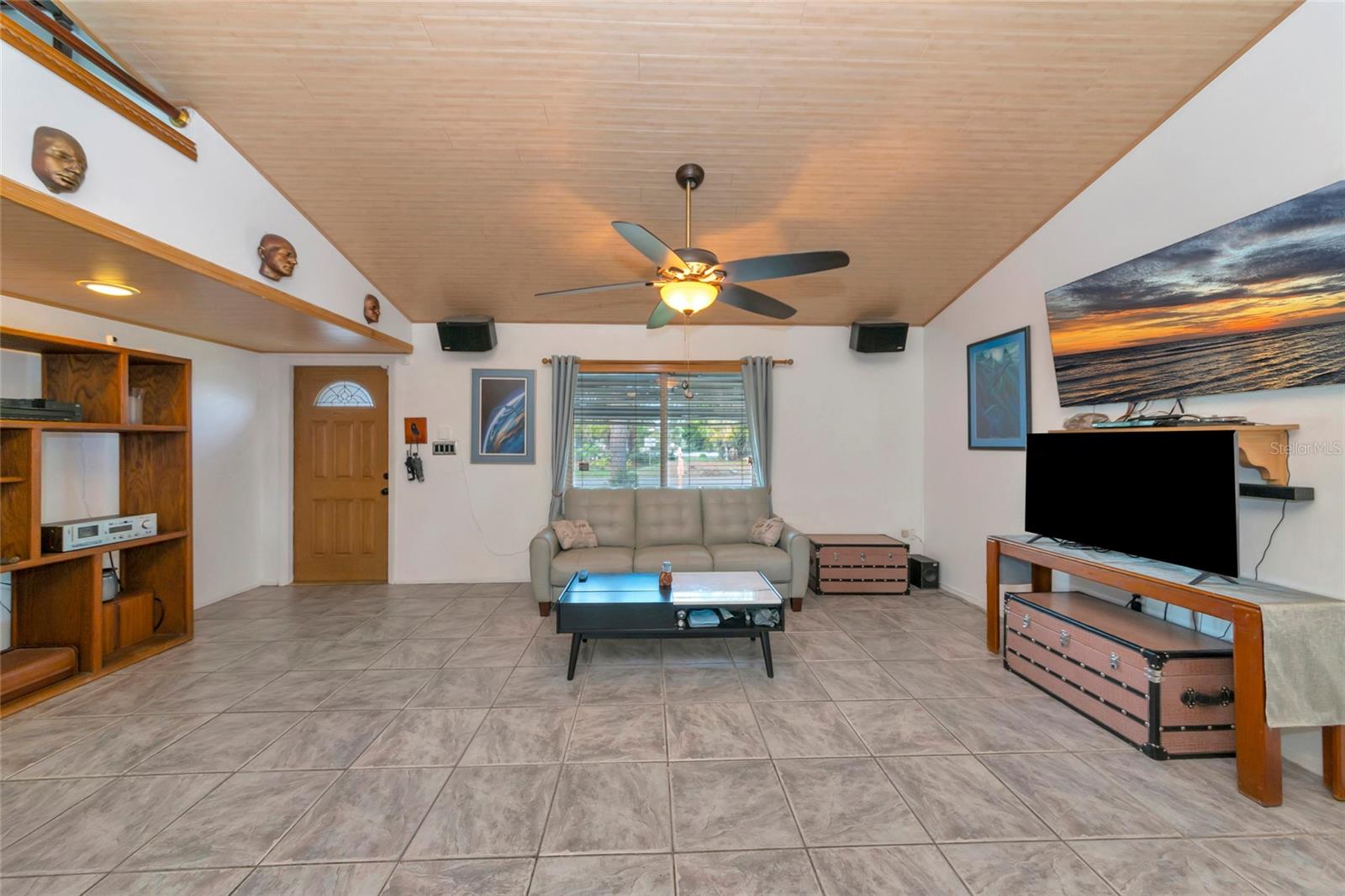 Image 21 of 59 For 2631 Fiesta Drive