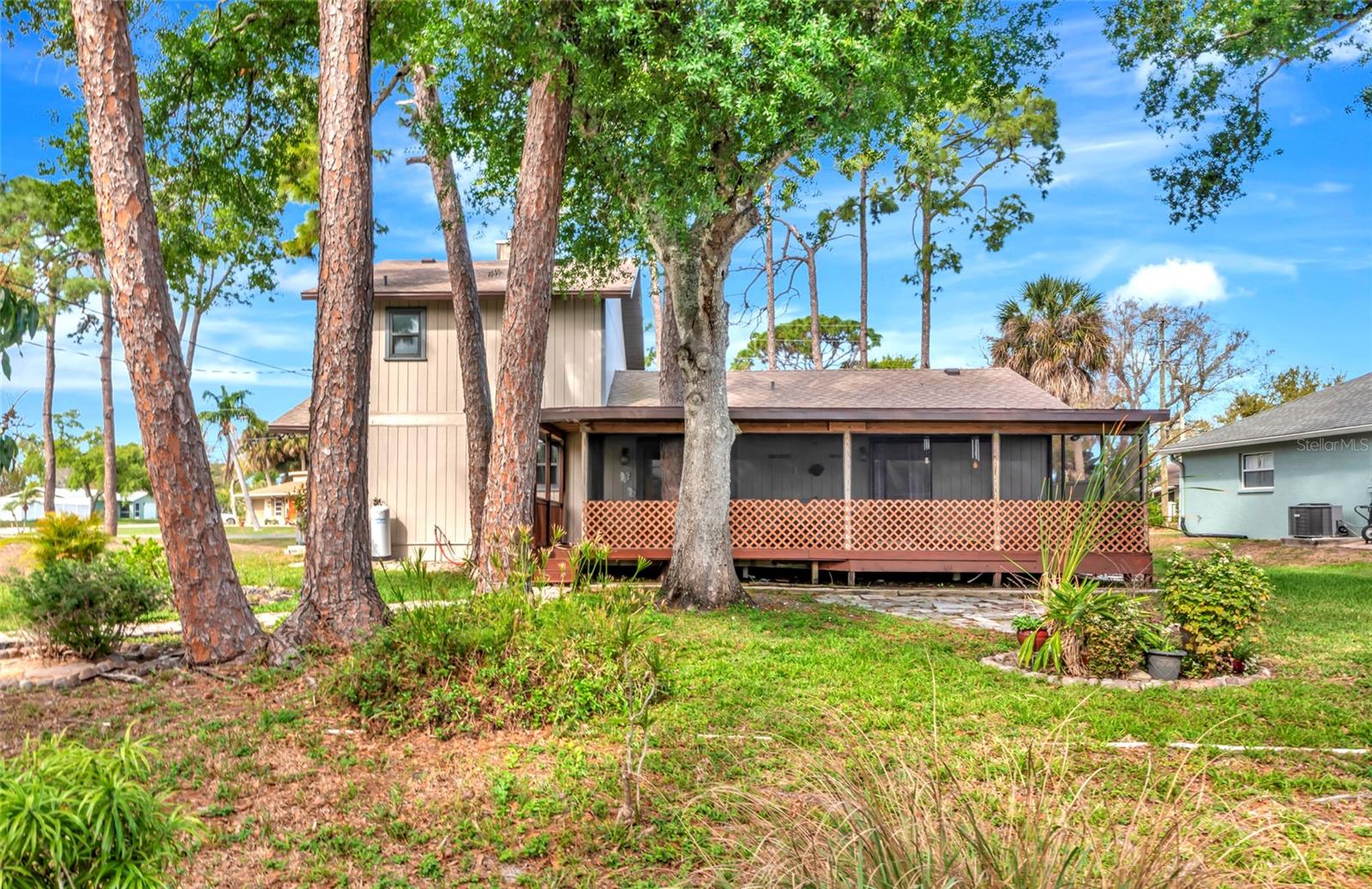 Image 38 of 59 For 2631 Fiesta Drive