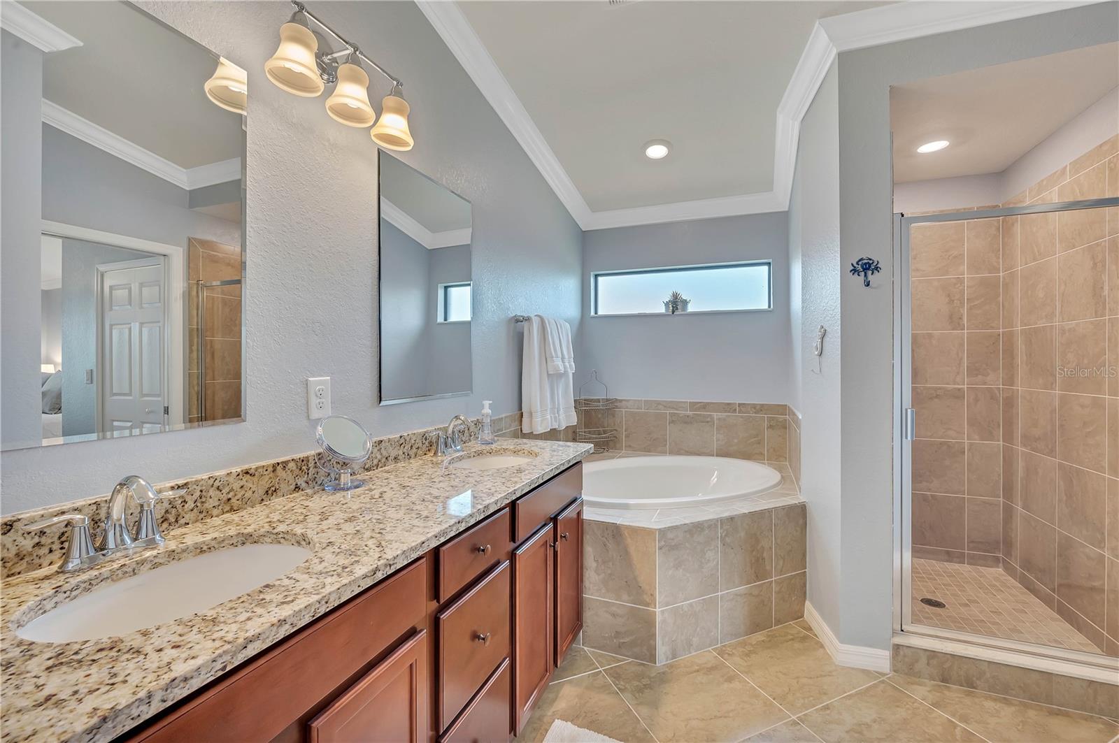 Image 21 of 67 For 5577 Palmer Circle 201