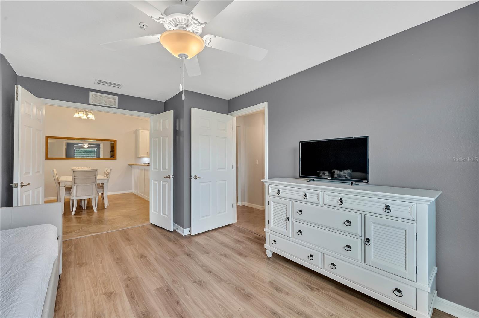 Image 27 of 67 For 5577 Palmer Circle 201