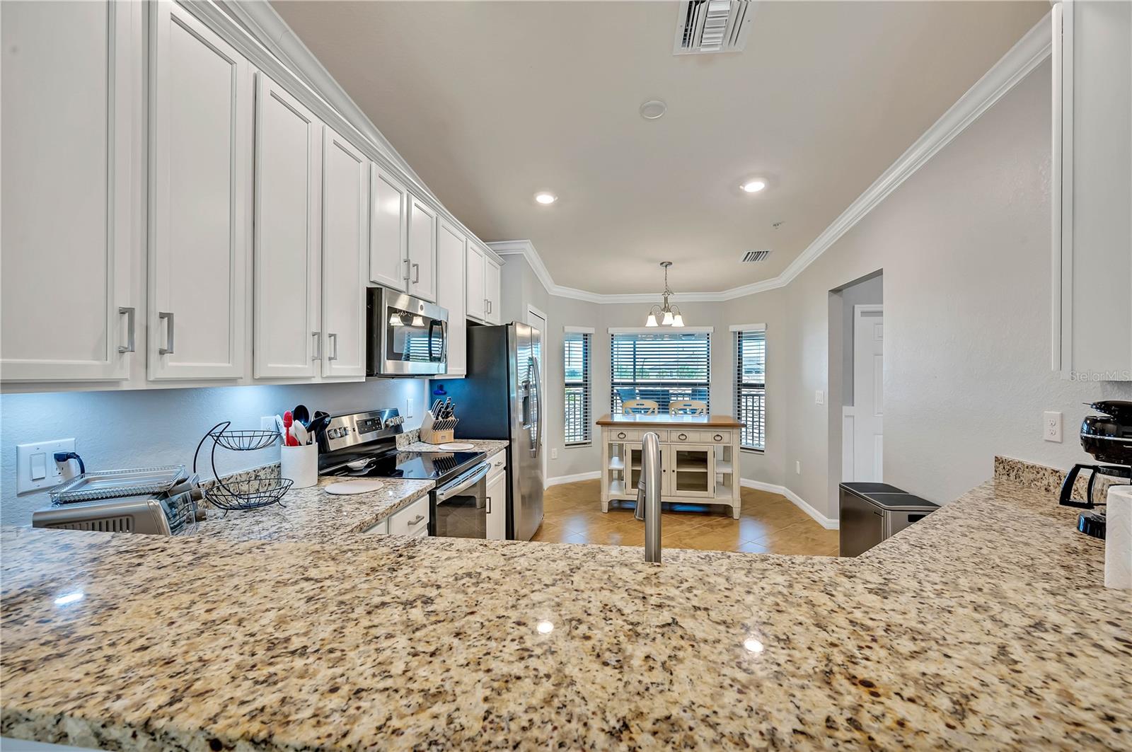 Image 7 of 67 For 5577 Palmer Circle 201