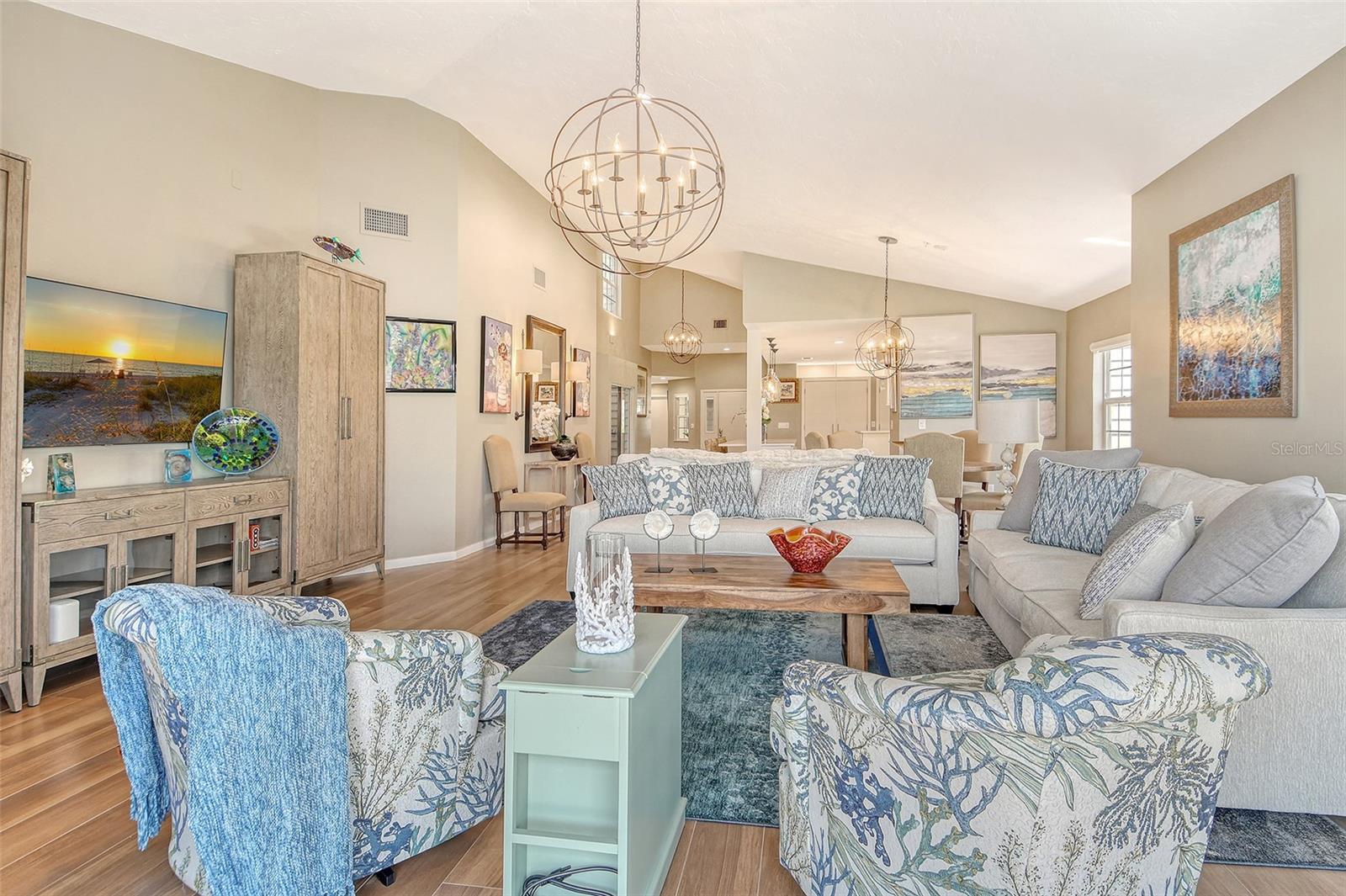 Image 11 of 46 For 3427 Winding Oaks Drive 14