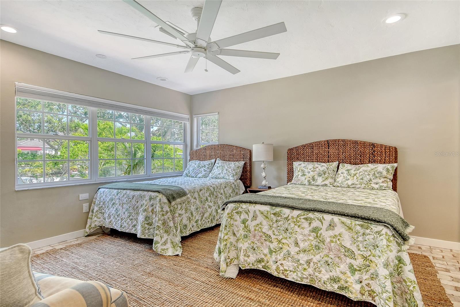 Image 34 of 46 For 3427 Winding Oaks Drive 14