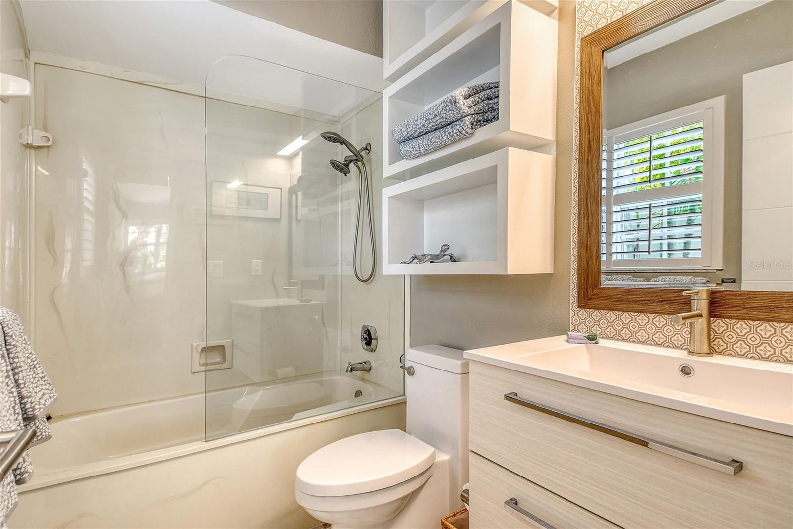 Image 35 of 46 For 3427 Winding Oaks Drive 14