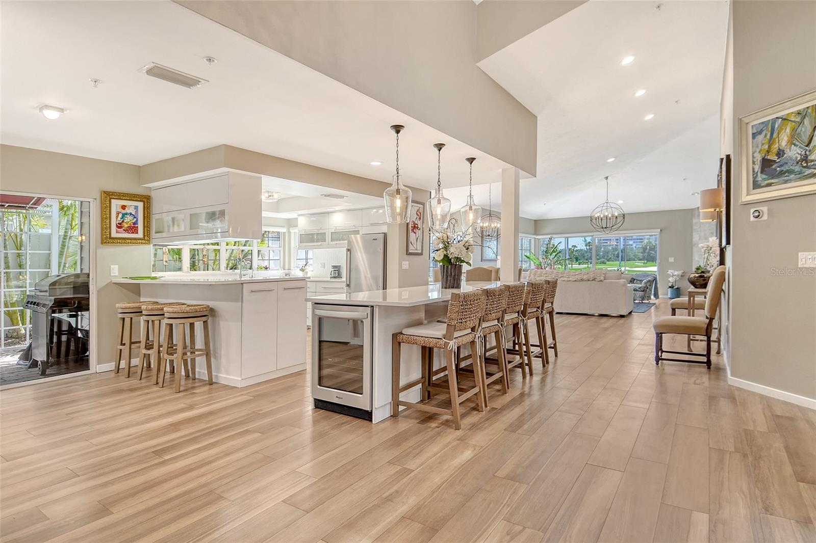 Image 4 of 46 For 3427 Winding Oaks Drive 14