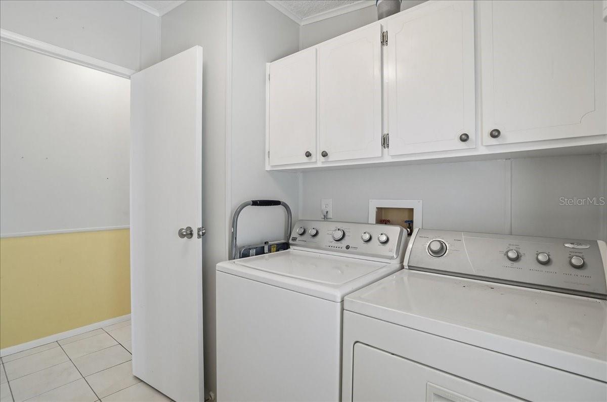 Image 39 of 46 For 8514 Monarch Place