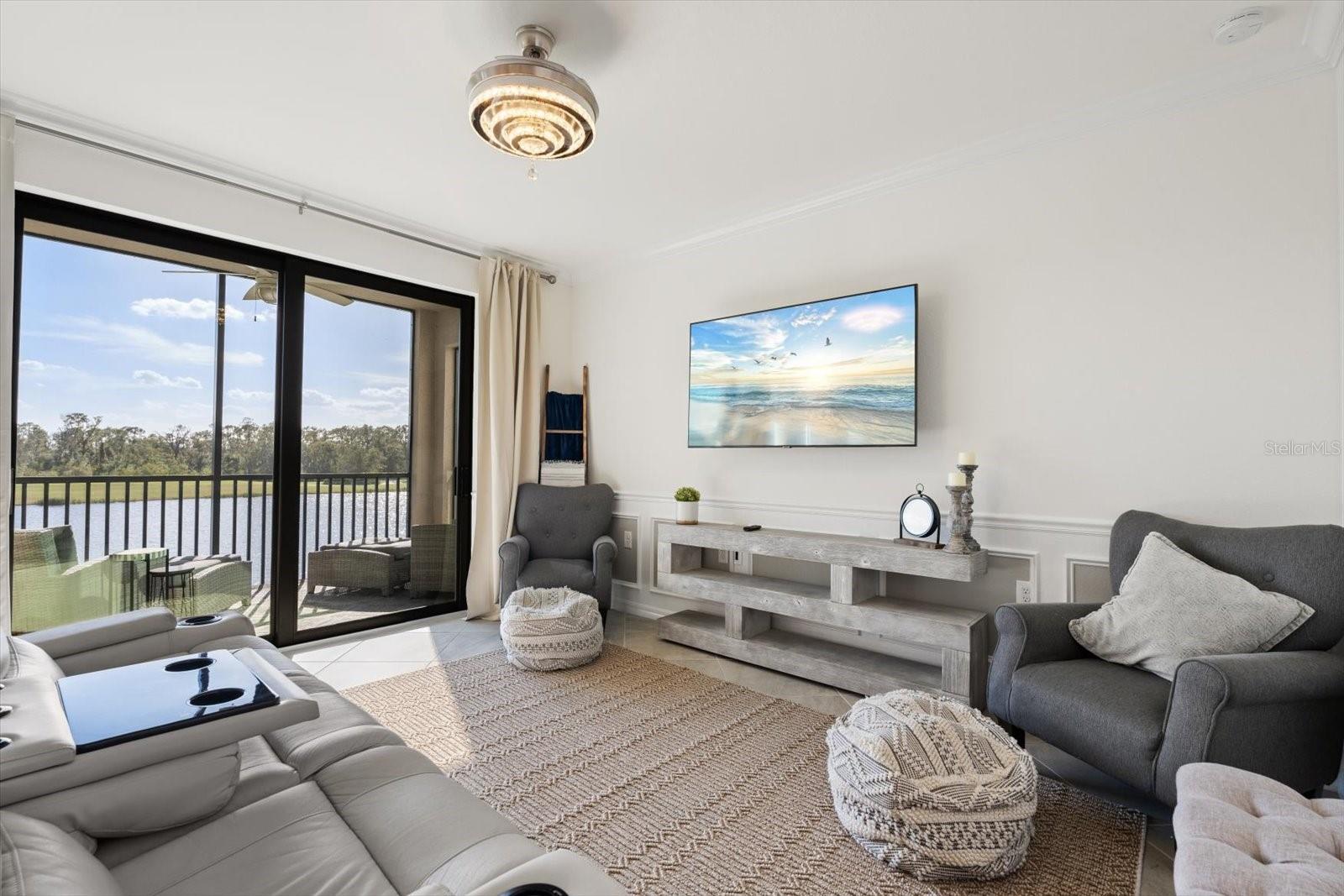 Image 12 of 46 For 17704 Gawthrop Drive 207