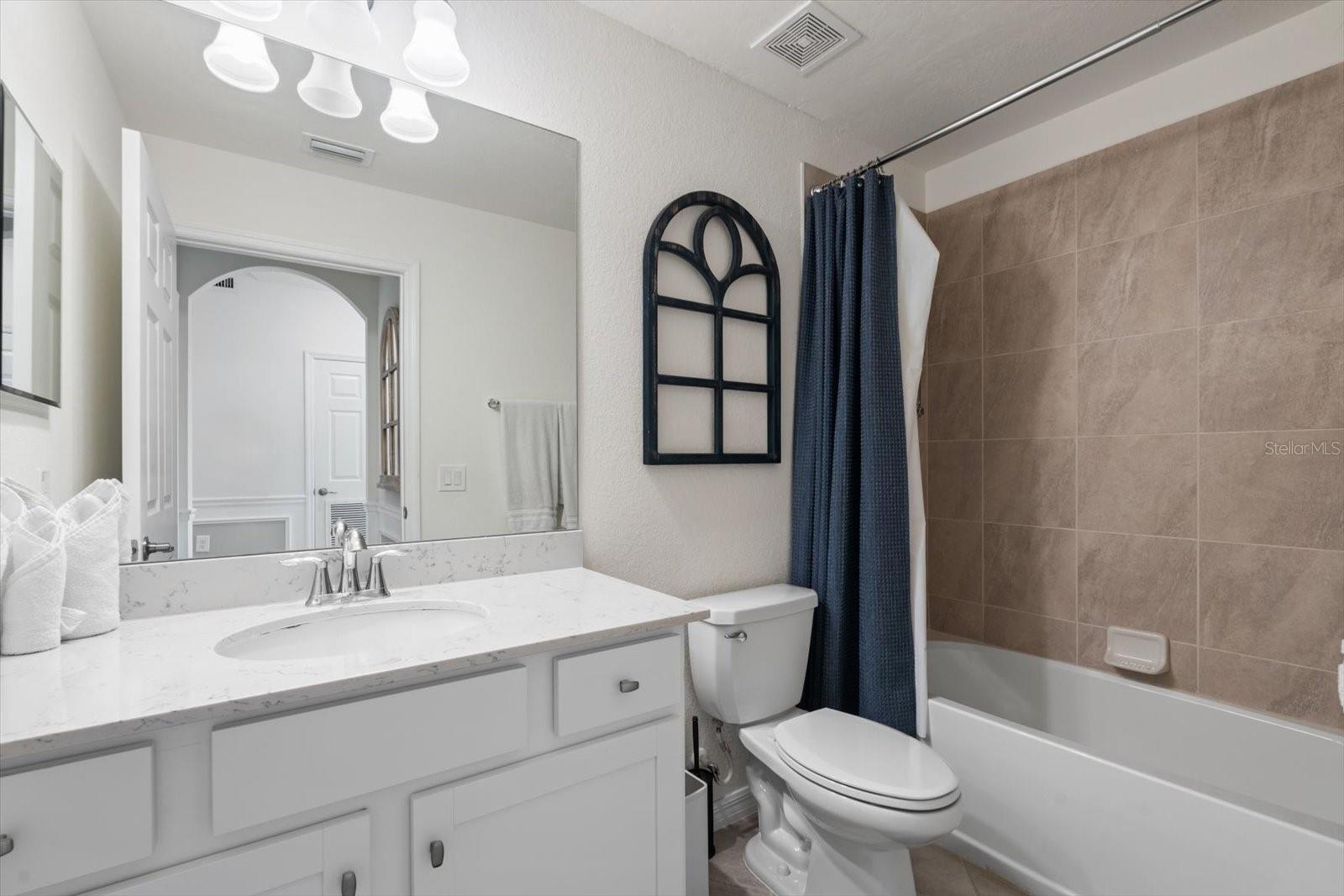 Image 26 of 46 For 17704 Gawthrop Drive 207