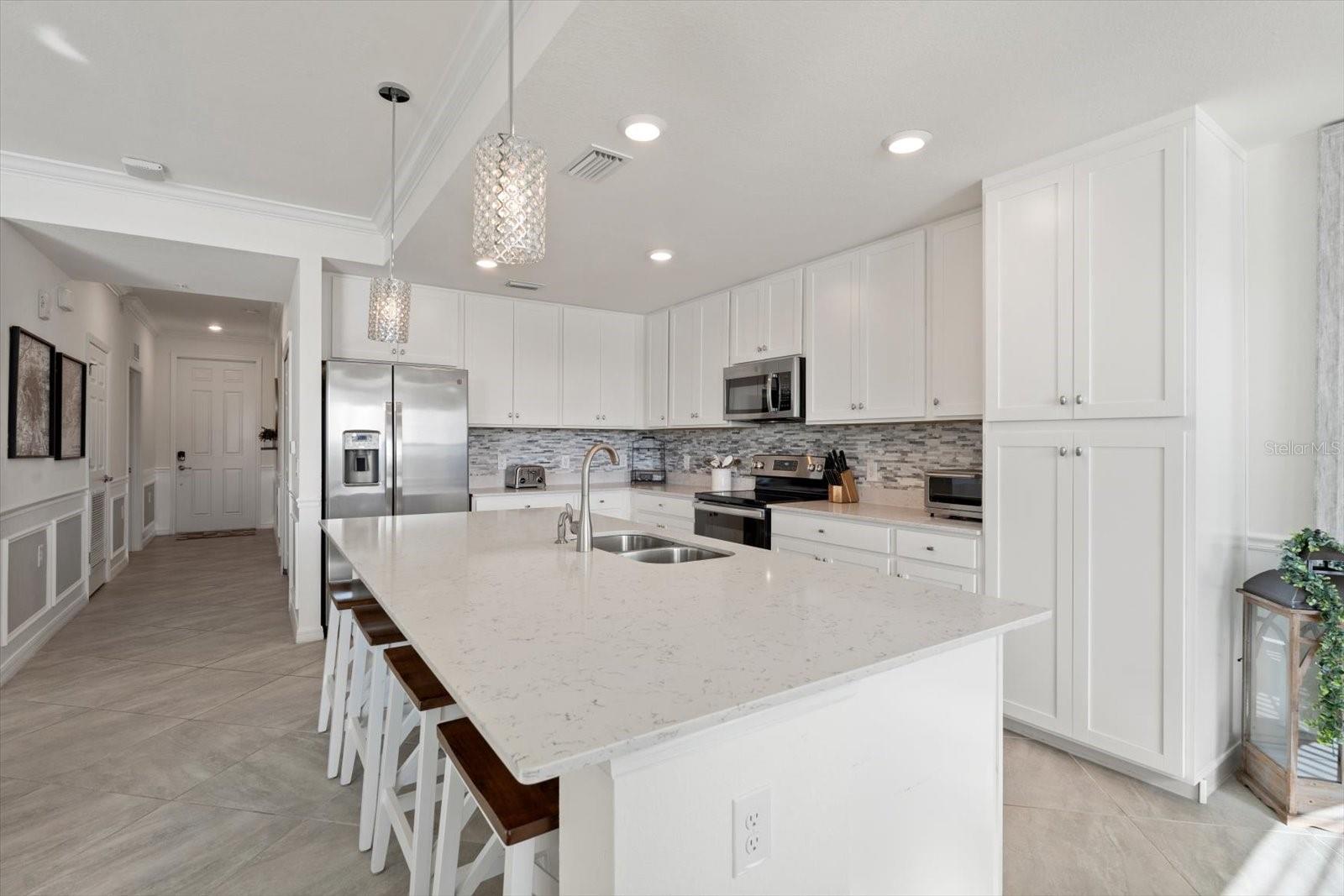 Image 7 of 46 For 17704 Gawthrop Drive 207