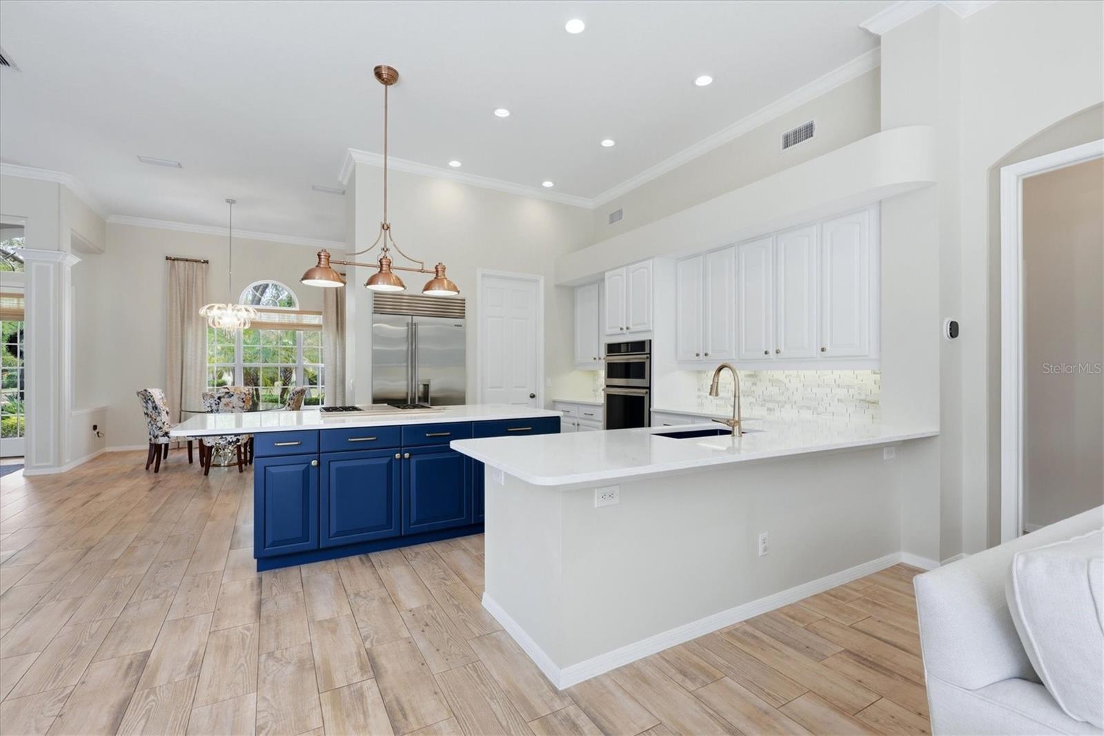 Image 13 of 61 For 8113 Collingwood Court