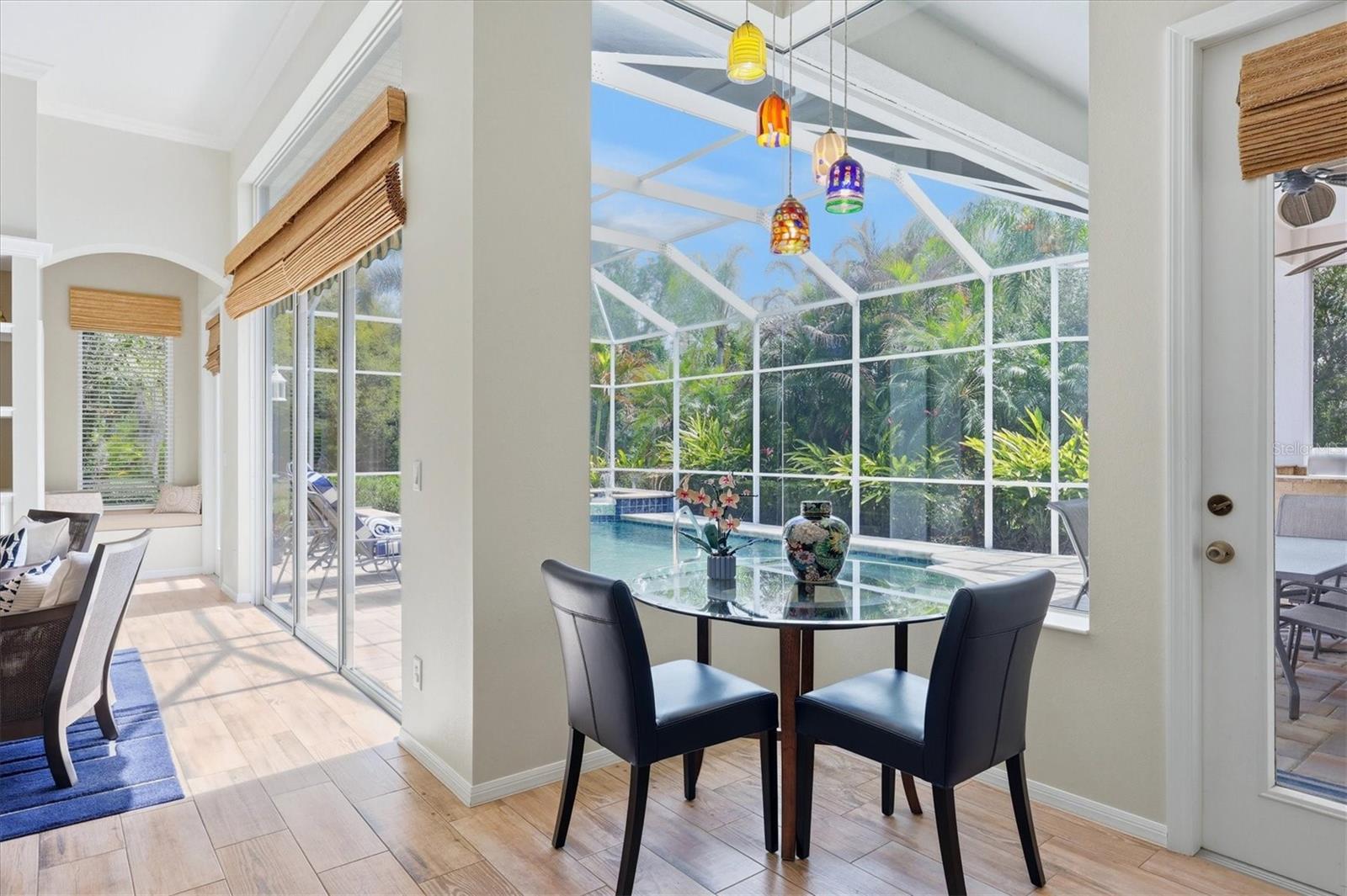 Image 14 of 61 For 8113 Collingwood Court